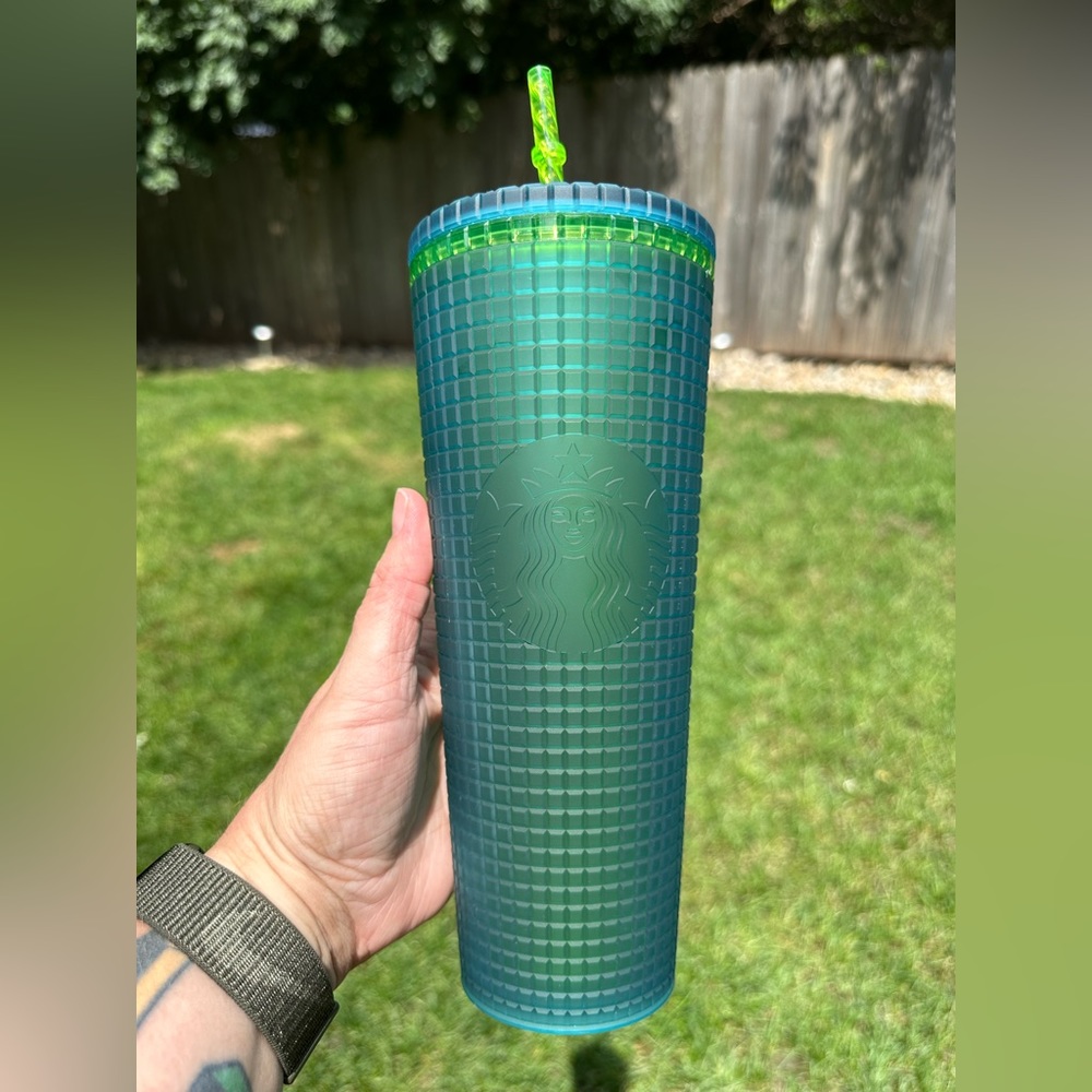 Matte Green Grid Tumbler